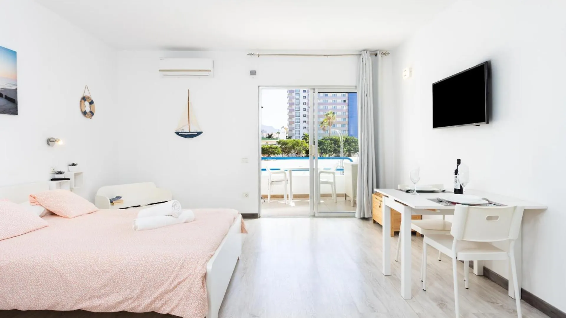 Domus Playa Paraiso Costa Adeje  Španělsko